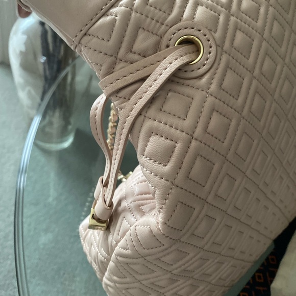 Tory Burch Marion Quilted Tote Brand New Light Oak ( Nude Pink) color - Picture 8 of 10